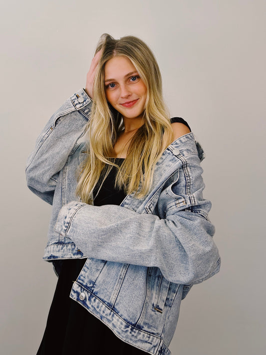 Denim Oversized Jacket Light Wash
