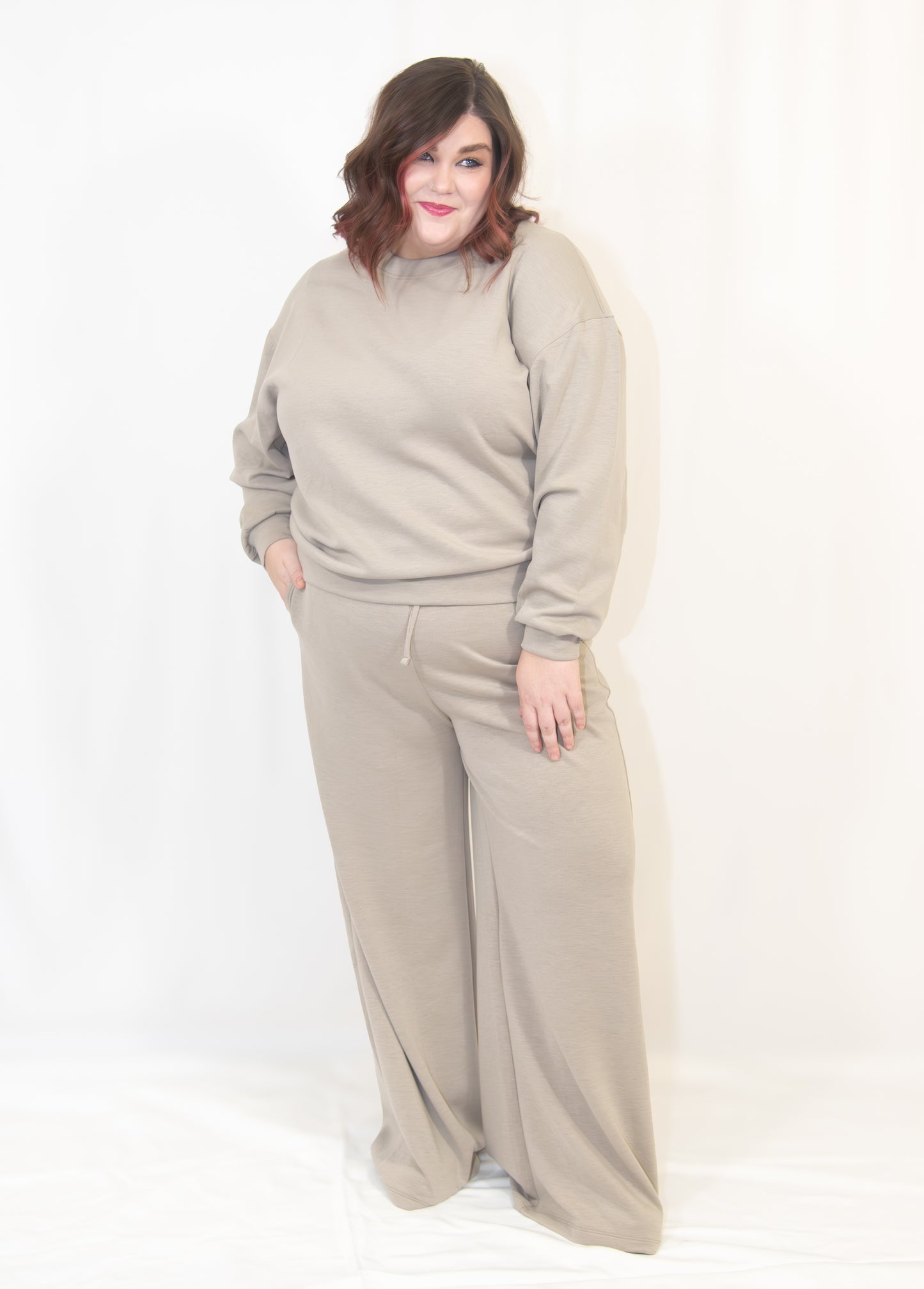 Scuba Crewneck Pullover & Pants Set